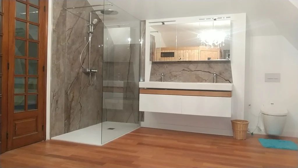 Renovation dune salle deau a Marcillac Vallon 3